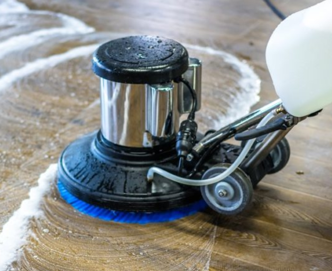 Pranje i zaštita tvrdih podnih obloga